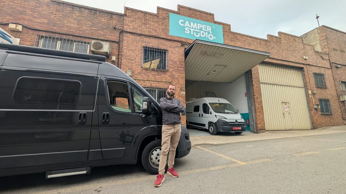 Furgoneta camperizada por Camper Studio